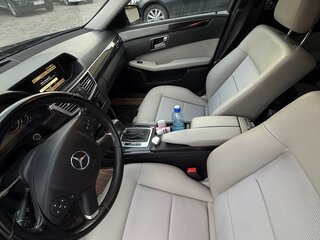 2009 Mercedes-Benz E-Класс 250 5G-Tronic IV (W212, S212, C207), чёрный, 1800000 рублей, вид 5