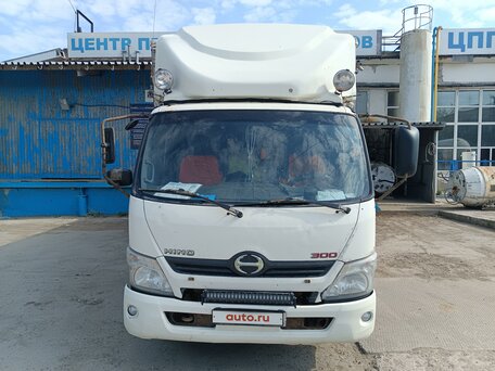 2013 Hino Series 300 (Dutro), белый, 2000000 рублей, вид 1