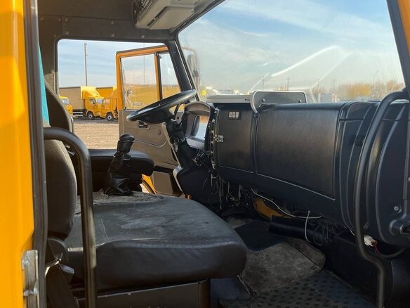2019 КамАЗ 4308, жёлтый, 3200000 рублей - вид 10