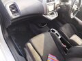 2010 Honda Stream II Рестайлинг, белый, 1420000 рублей - вид 4