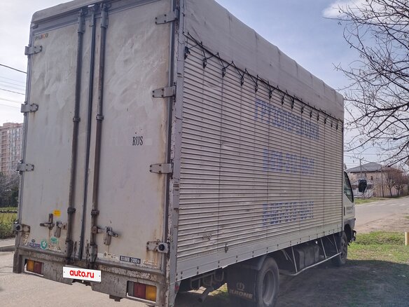 2001 Fuso (Mitsubishi) Canter, белый, 800000 рублей - вид 2