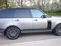2018 Land Rover Range Rover IV Рестайлинг, бежевый, 7999908 рублей - вид 6