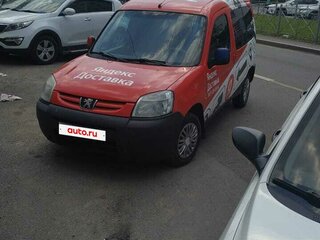 2005 Peugeot Partner I Рестайлинг, красный, 340000 рублей, вид 2