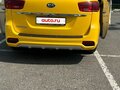 2020 Kia Carnival III, жёлтый, 3750000 рублей - вид 2
