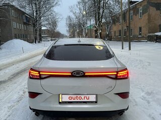 2021 JAC J7 I, белый, 1000000 рублей, вид 5