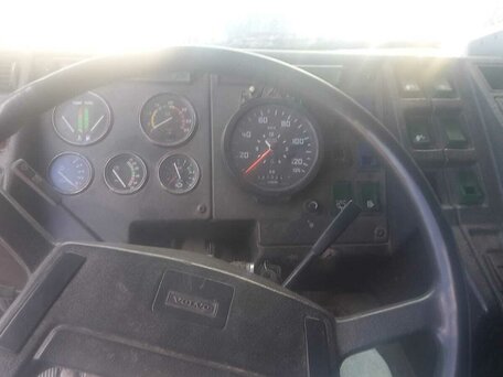 1984 Volvo Автобетоносмесители, чёрный, 510000 рублей, вид 2