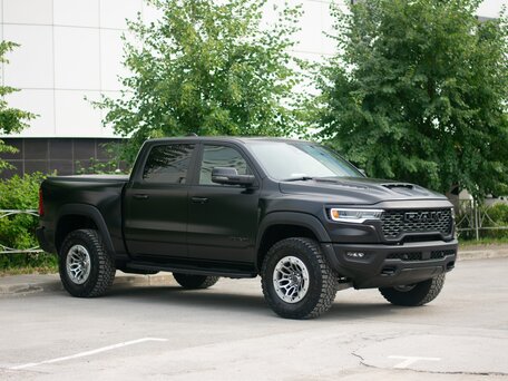 2025 Ram 1500 RHO V Рестайлинг, чёрный, 9000000 рублей, вид 5