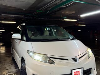 2010 Toyota Estima III Рестайлинг, белый, 1700000 рублей, вид 1