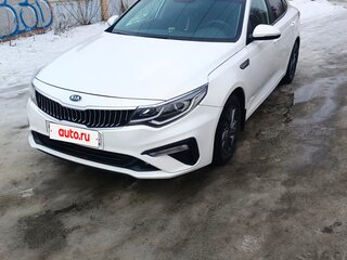 2018 Kia Optima IV Рестайлинг, белый, 1500000 рублей, вид 1
