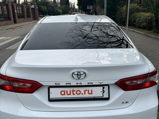 2018 Toyota Camry US Market VIII (XV70), белый, 2250000 рублей, вид 4