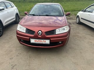 2007 Renault Megane II Рестайлинг, красный, 500000 рублей, вид 2