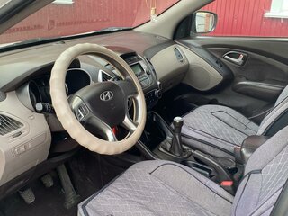 2013 Hyundai ix35 I, белый, 1030000 рублей, вид 4