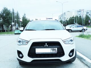 2013 Mitsubishi ASX I Рестайлинг, белый, 1100000 рублей, вид 2