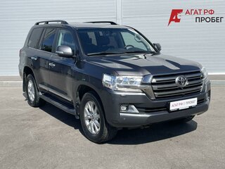 Toyota Land Cruiser 200 Series Рестайлинг 2