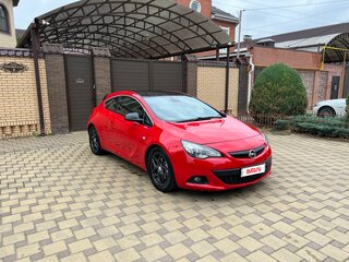 2013 Opel Astra GTC J Рестайлинг, красный, 899999 рублей, вид 3