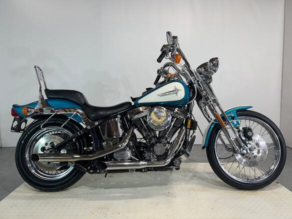 1990 Harley-Davidson Springer Softail, голубой