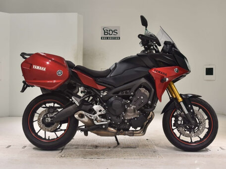 2020 Yamaha MT-09 Tracer (FJ-09), красный, 890000 рублей, вид 1