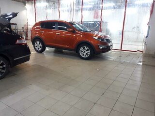 2013 Kia Sportage III, оранжевый, 1399999 рублей, вид 2