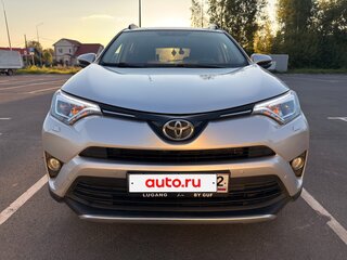 2019 Toyota RAV4 IV (XA40) Рестайлинг, серебристый, 2600000 рублей, вид 1