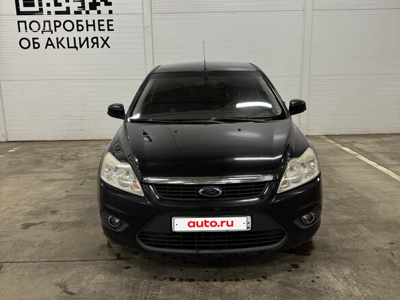 2008 Ford Focus II Рестайлинг, чёрный, 440000 рублей - вид 2