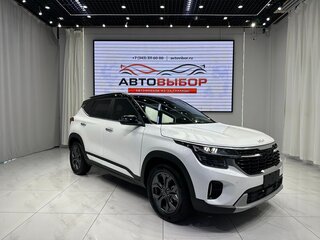 2023 Kia KX3, белый, 2070000 рублей, вид 3