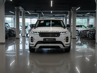 2025 Land Rover Range Rover Evoque II Рестайлинг, белый, 5650000 рублей, вид 3