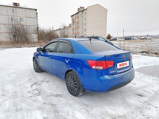 2010 Kia Cerato 6-speed II, синий, 1000000 рублей, вид 5