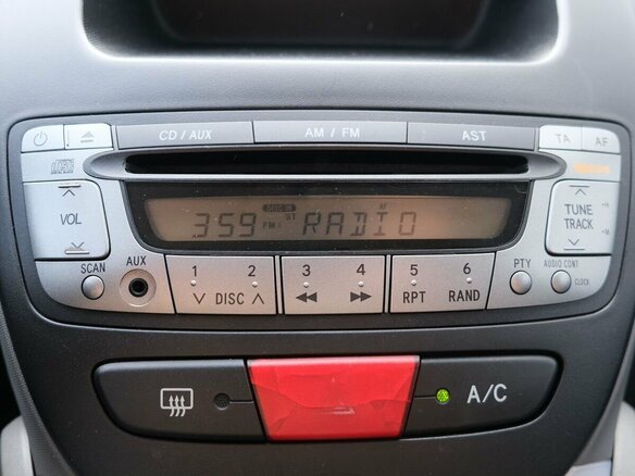2007 Peugeot 107 I, голубой, 460000 рублей - вид 14