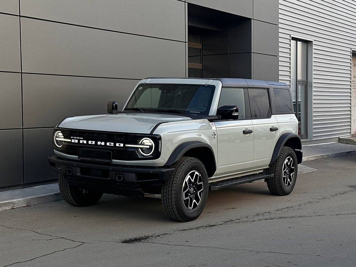 Открыть фотографии: Ford Bronco VI