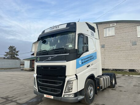 2020 Volvo FH, белый, 10200000 рублей, вид 1