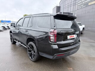2022 Chevrolet Tahoe V, чёрный, 7800000 рублей, вид 5