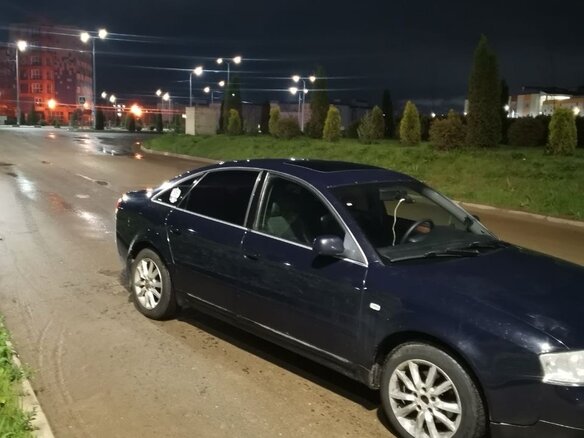 1998 Audi A6 II (C5), синий, 650000 рублей - вид 9