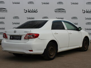 2011 Toyota Corolla X (E140, E150) Рестайлинг, белый, 480000 рублей, вид 5