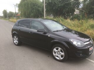 2014 Opel Astra H Рестайлинг, чёрный, 600000 рублей, вид 1