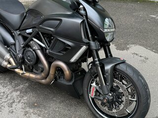2011 Ducati Diavel Carbon, чёрный, 700000 рублей, вид 5
