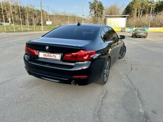 2017 BMW 5 серии 520d VII (G30/G31/G38), чёрный, 3220000 рублей, вид 3