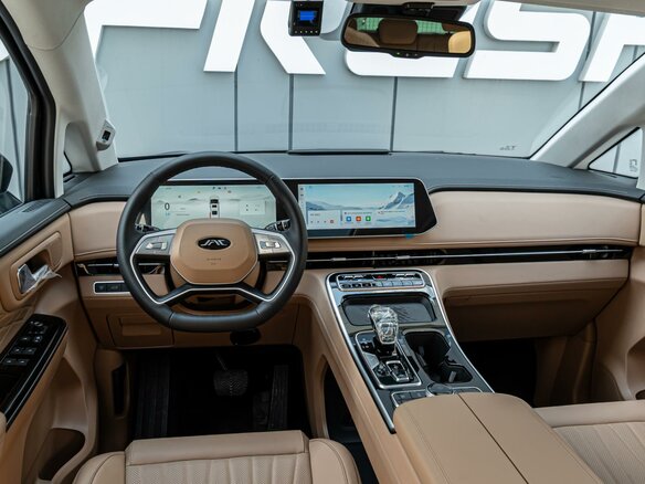 2025 JAC RF8, чёрный, 4390000 рублей - вид 5