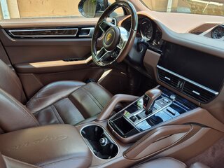 2018 Porsche Cayenne III, чёрный, 6800000 рублей, вид 5