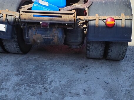1993 Scania R-Series, красный, 600000 рублей, вид 2