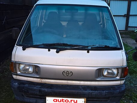 1998 Toyota TownAce, белый, 550000 рублей, вид 1