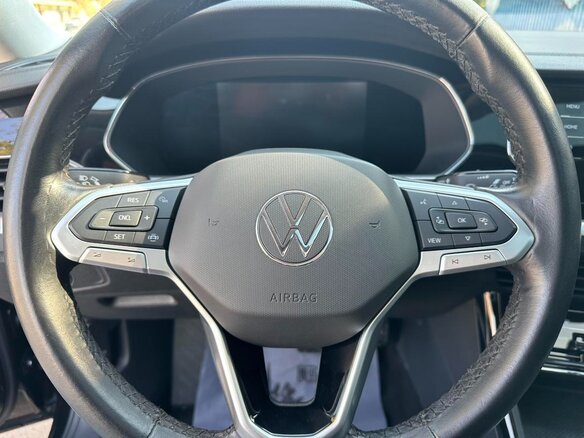 2022 Volkswagen Passat B8 Рестайлинг, чёрный, 1580000 рублей - вид 8