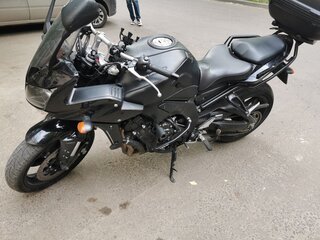 2011 Yamaha FZ1, чёрный, 750000 рублей, вид 4