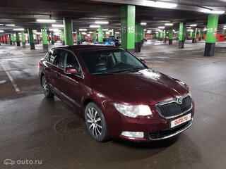 2009 Skoda Superb II, красный, 850000 рублей, вид 4