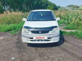 2000 Toyota Raum I, белый, 300000 рублей, вид 2