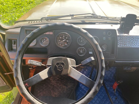 1992 ГАЗ 3307, зелёный, 860000 рублей - вид 6