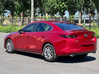 2021 Mazda 3 Axela IV (BP), пурпурный, 1301001 рублей, вид 4
