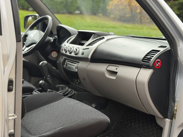 2011 Mitsubishi L200 IV, серебристый, 1499000 рублей - вид 7
