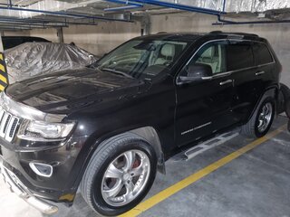 2013 Jeep Grand Cherokee IV (WK2) Рестайлинг, чёрный, 2650000 рублей, вид 1