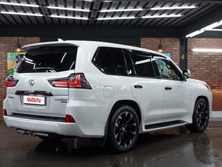 2019 Lexus LX 450d III Рестайлинг 2, белый, 9500000 рублей, вид 5