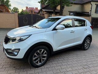2015 Kia Sportage III Рестайлинг, белый, 1550000 рублей, вид 2